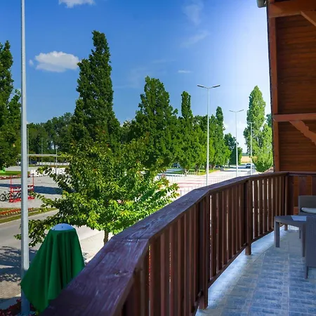 Zsory Апартаменты *